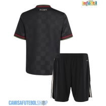 Camisa de time de futebol Bayern Munich Replicas 3º Equipamento Infantil 2025-26 Manga Curta (+ Calças curtas)